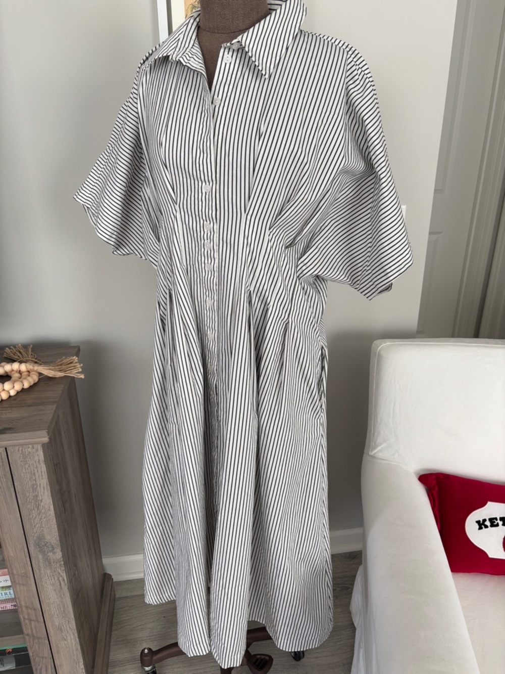 Tobie Shirtdress by Exquise XL - Picture 2 of 6